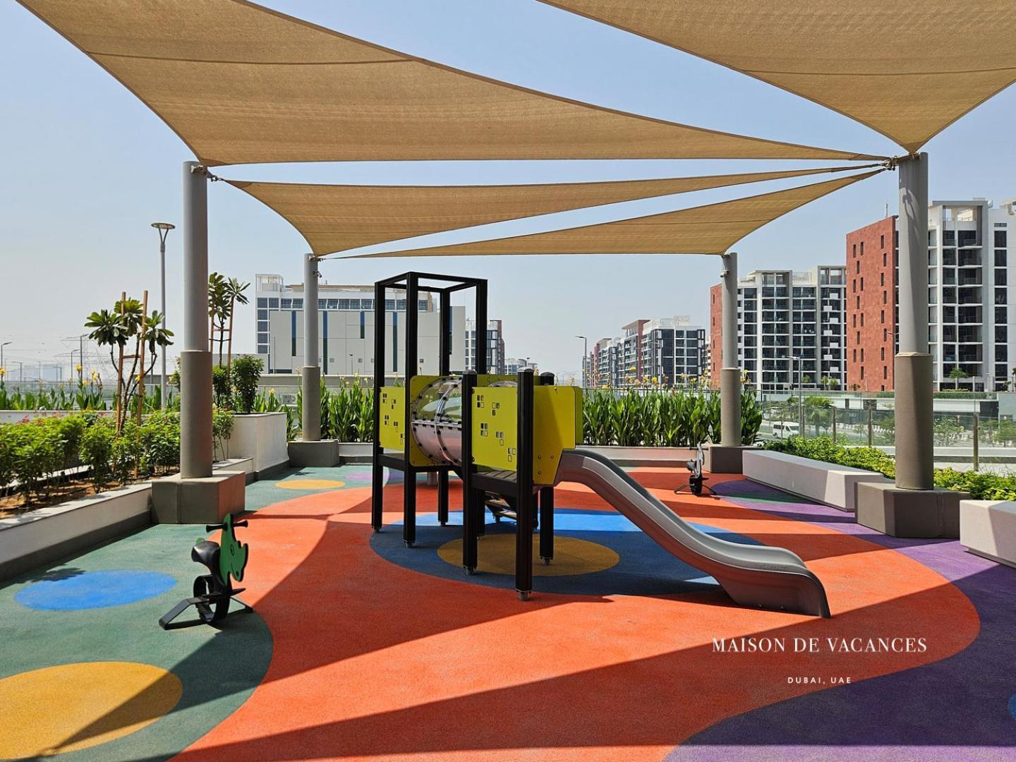 Cozy In Azizi Riviera- Enjoy Modern Comfort Apartment Dubai
