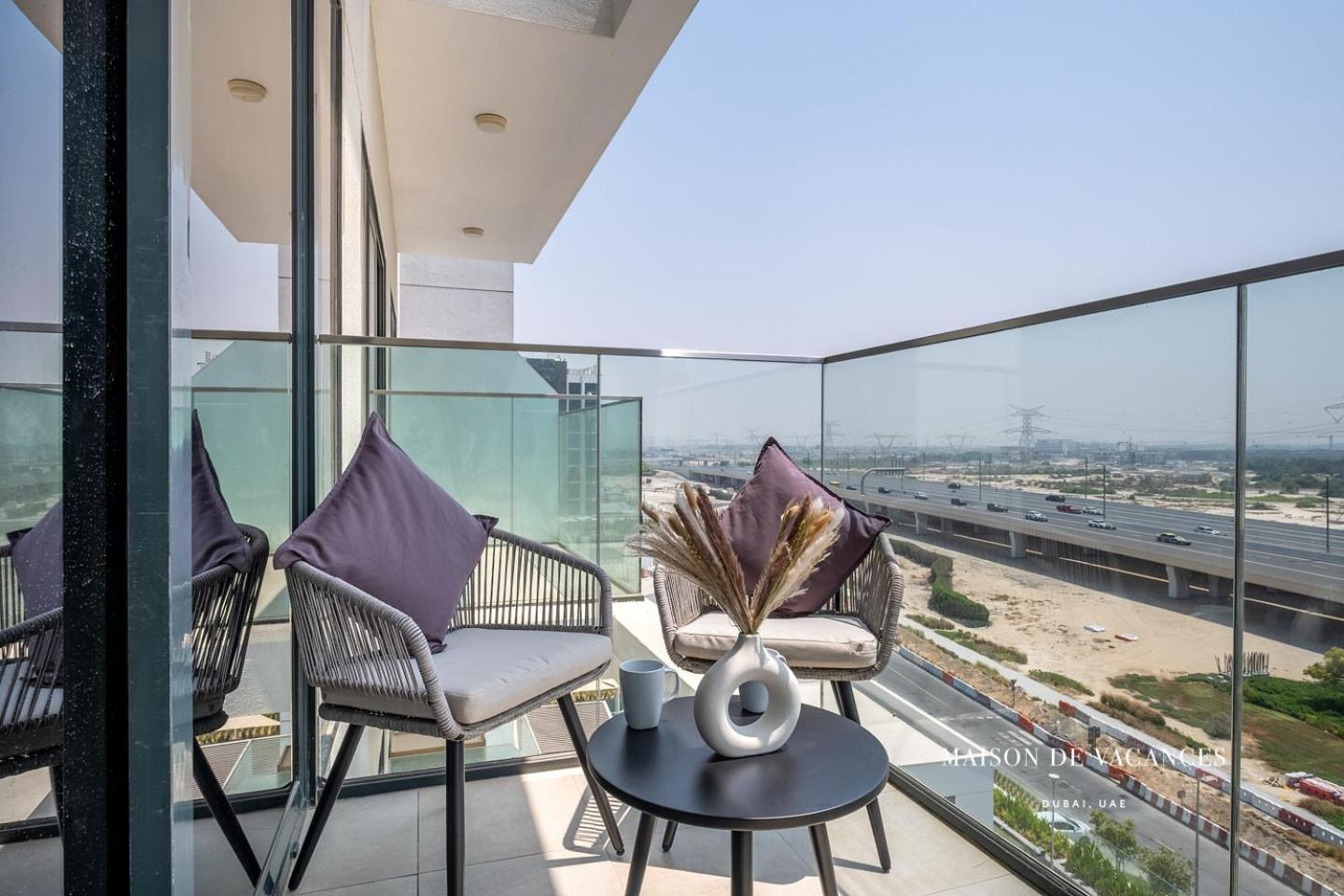 Cozy In Azizi Riviera- Enjoy Modern Comfort Apartment *